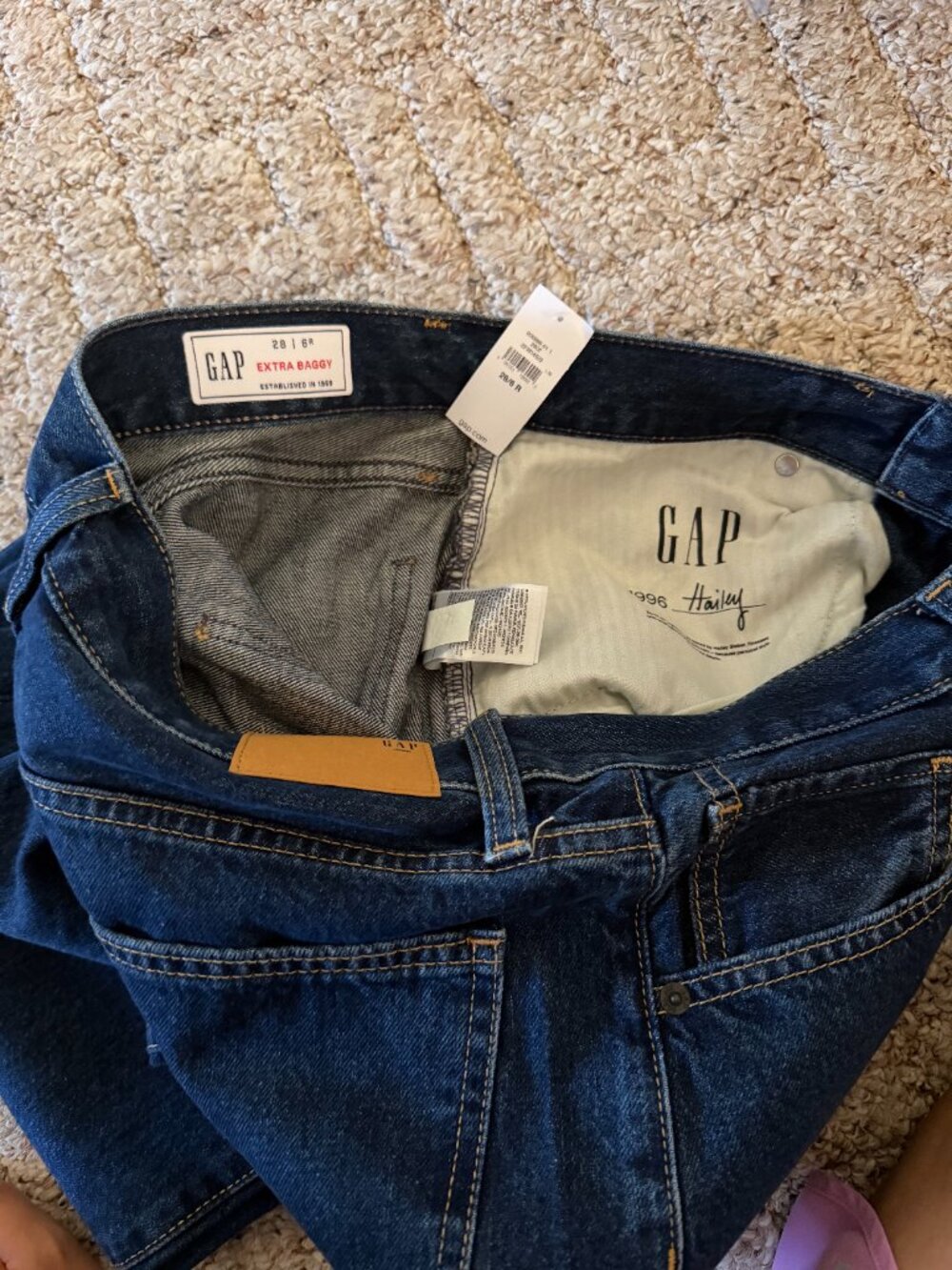 Hailey Bieber x Gap '90s Extra Baggy Medium Indigo NWT